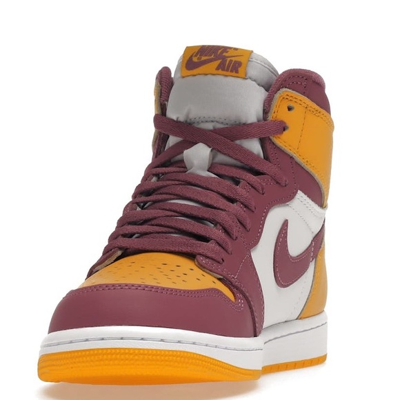 Jordan 1 Retro High OG Brotherhood - Picture 4 of 11